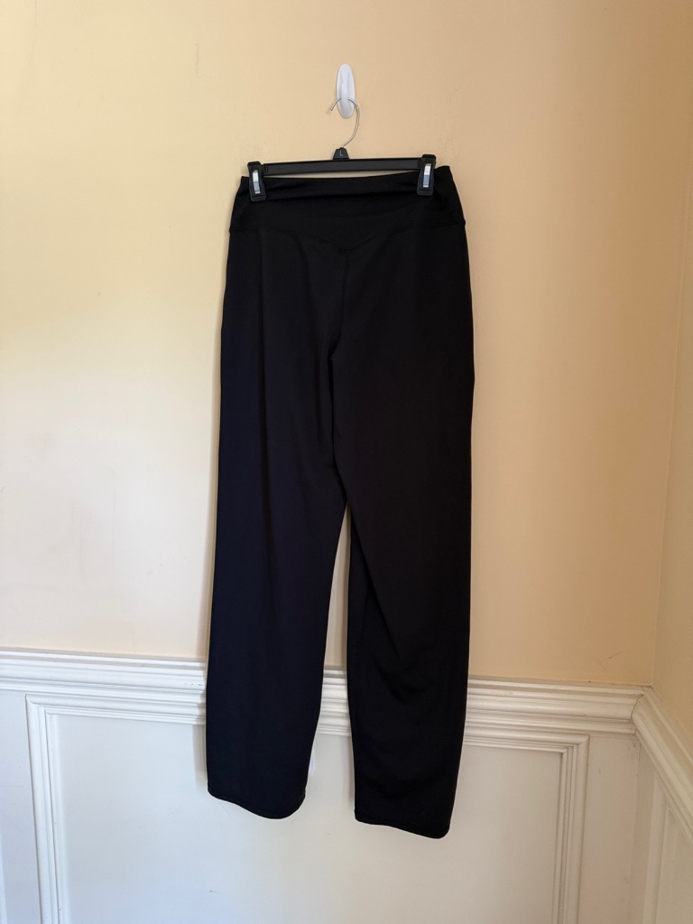 Women's Black Wide-Leg Pull-On Pants with Comfort Waistband Sz Medium - Picture 3 of 4